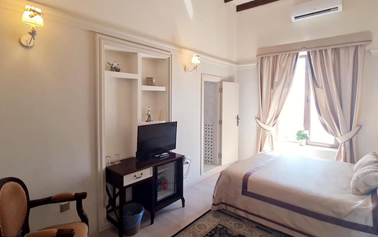 Sofia Boutique Hotel Kyrenia  Exterior foto